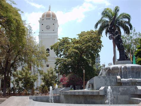 Le Musée de la Ciudad de Girardot: Un voyage fascinant dans l'histoire et la culture colombienne !