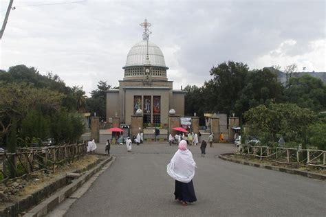  Le Monastère de Debre Libanos, Un Trésor Spirituel au Cœur d'une Vallée verdoyante!